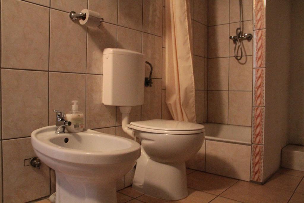 As Gosciniec Lägenhet Mikołajki Exteriör bild